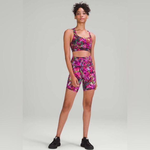 Lululemon Energy Bra Hyper Flow Pink Multi Women’s Sports Bra Size 4 - Picture 2 of 9